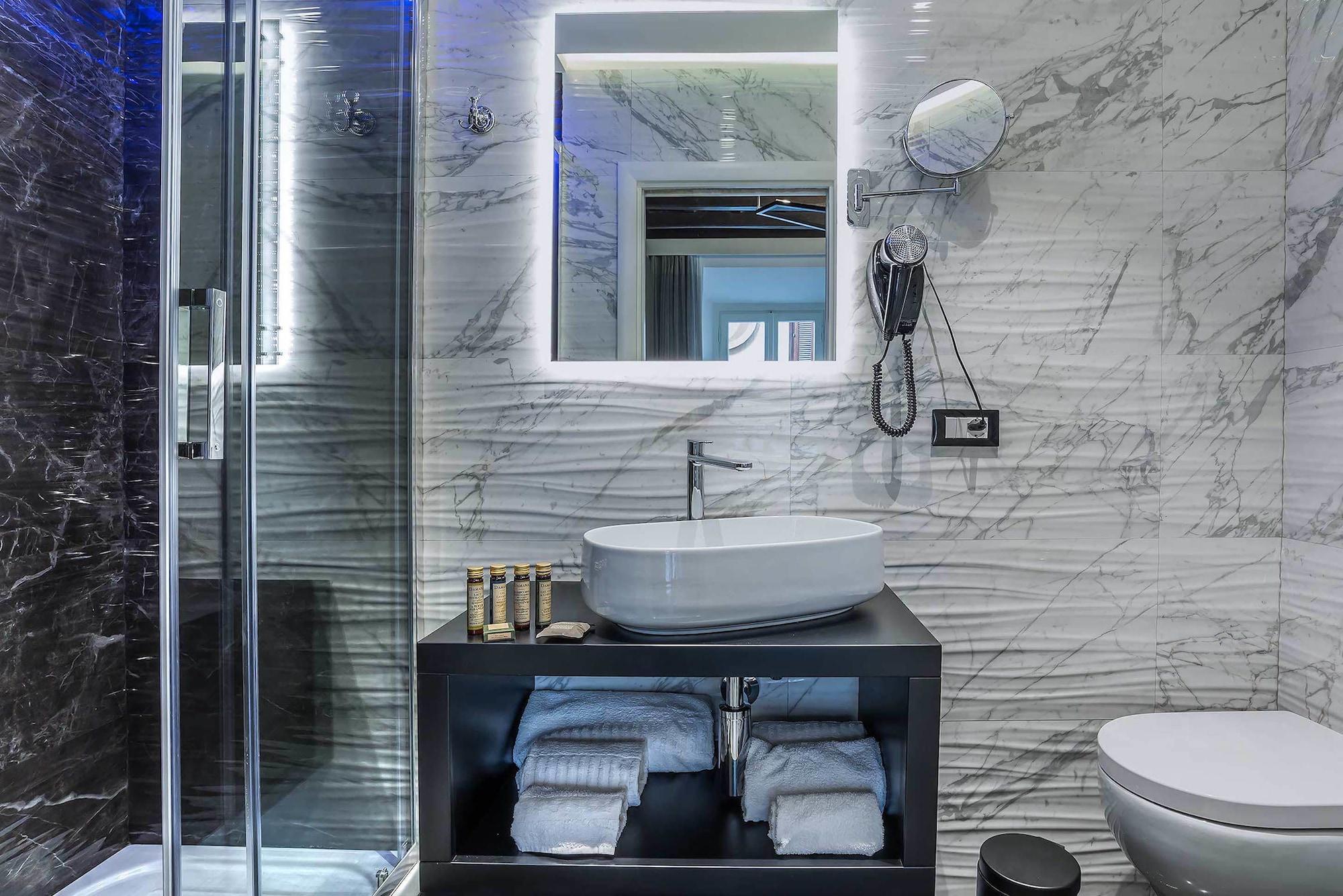 Spagna Luxury'N Trevi Рим Экстерьер фото
