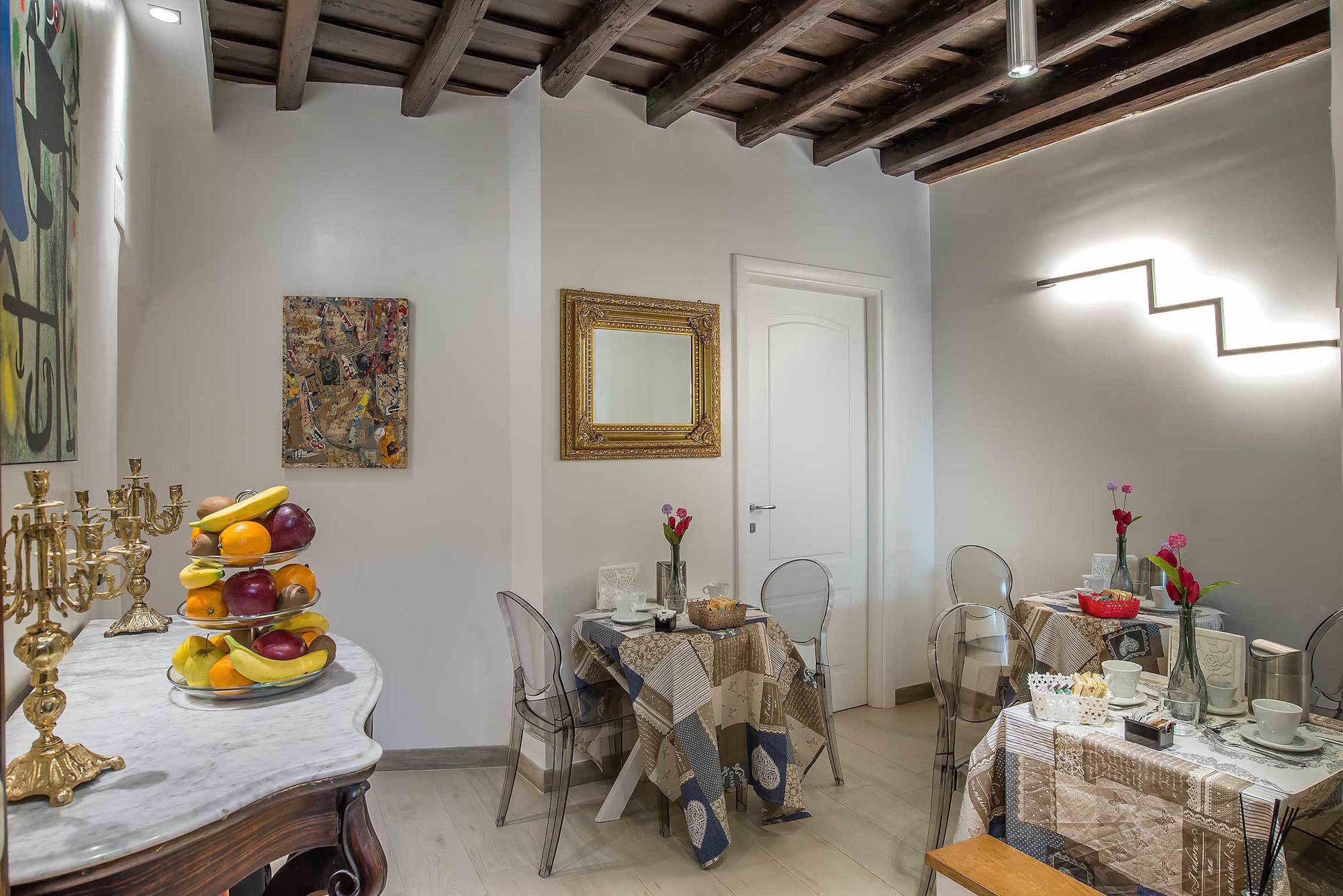 Spagna Luxury'N Trevi Рим Экстерьер фото